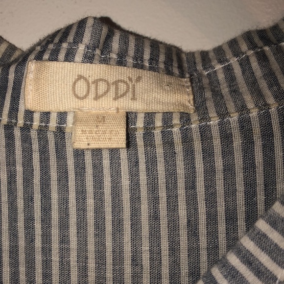 Oddy Button Down Top M - Picture 5 of 9